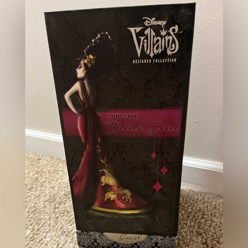 Disney Designer Villains Collection Mother Gothel Doll (limited edition)